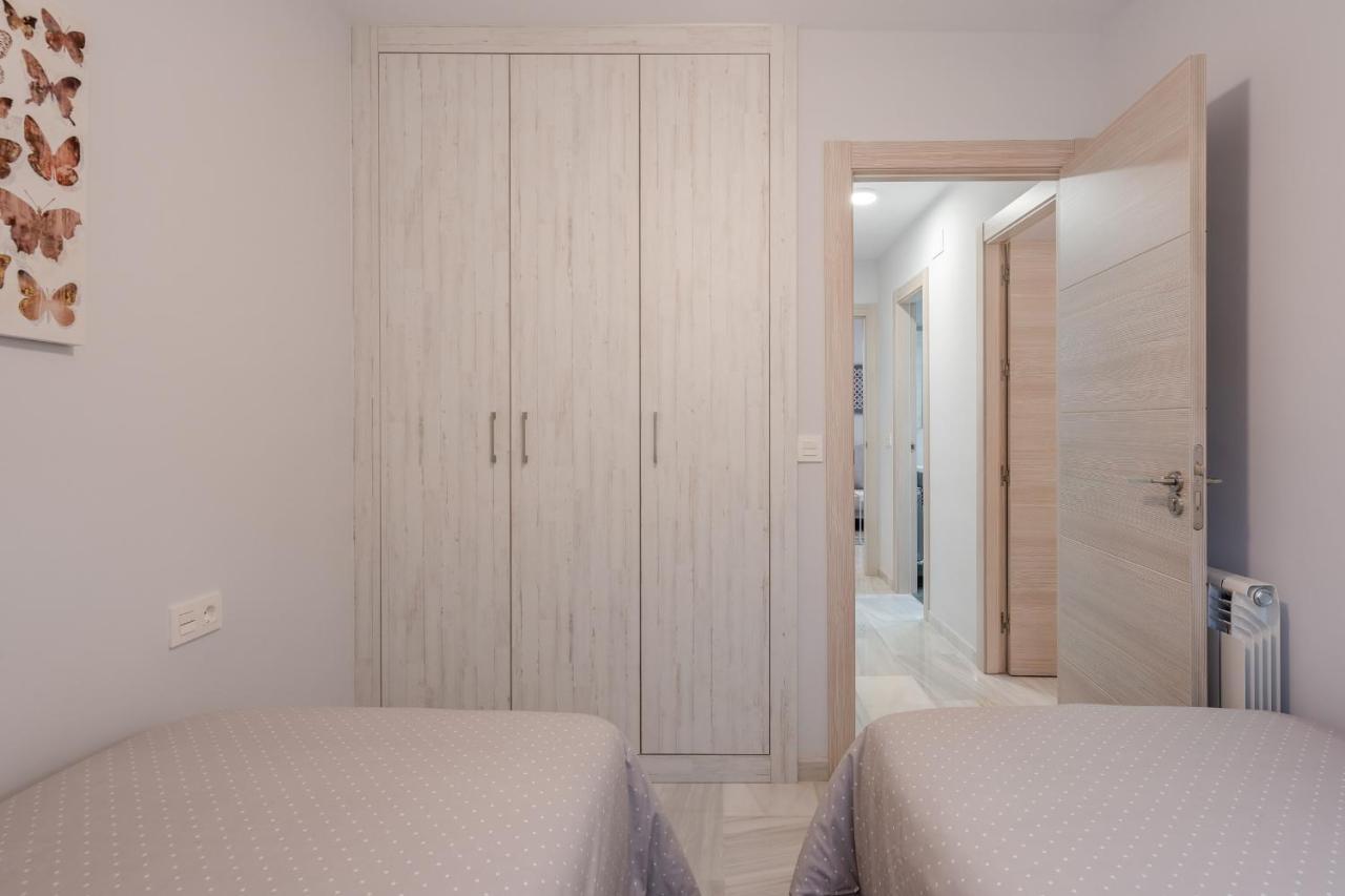 Congresos Granada Apartment Extérieur photo